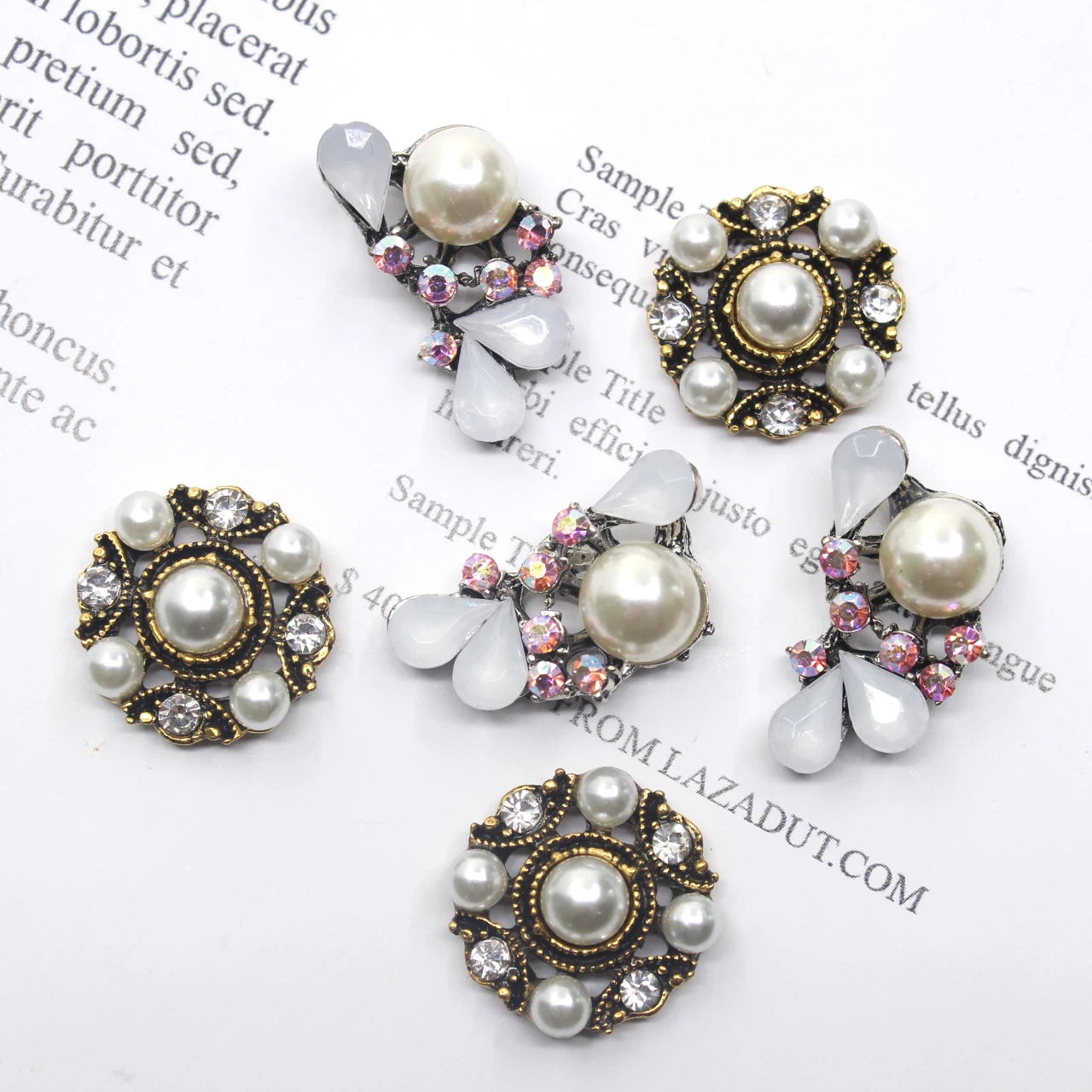 New 10PCS 2Styles Batch Alloy Pearl Rhinestone Flat Buttons DIY Jewelry Wedding Invitation Clothing Accessories