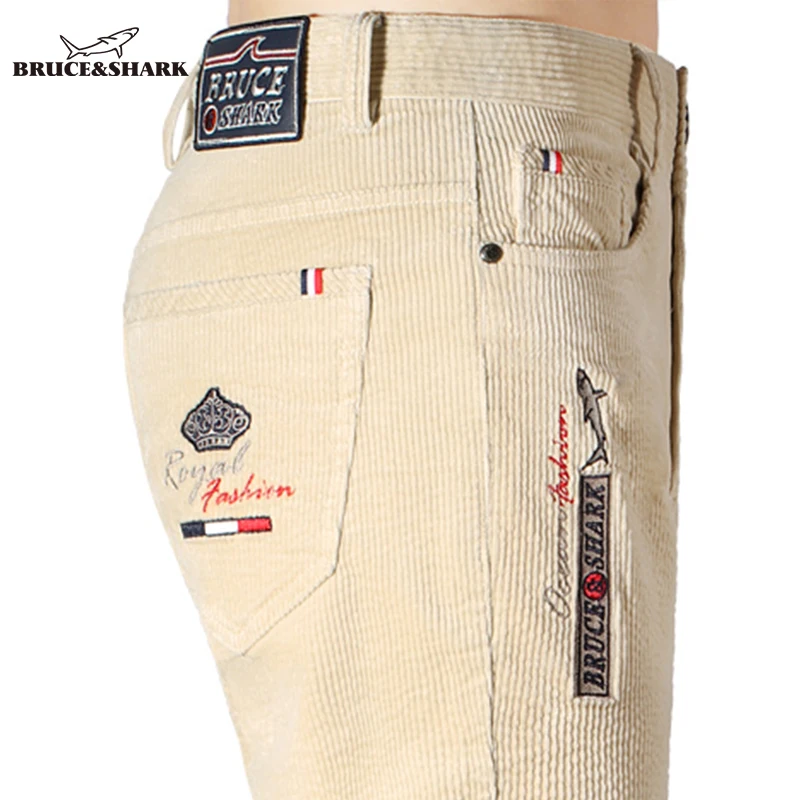 

Зимние вельветовые брюки 2025 года для мужчин, повседневные прямые мужские брюки из плотного хлопка, светло-желтые корейские брюки со средней талией, большие размеры