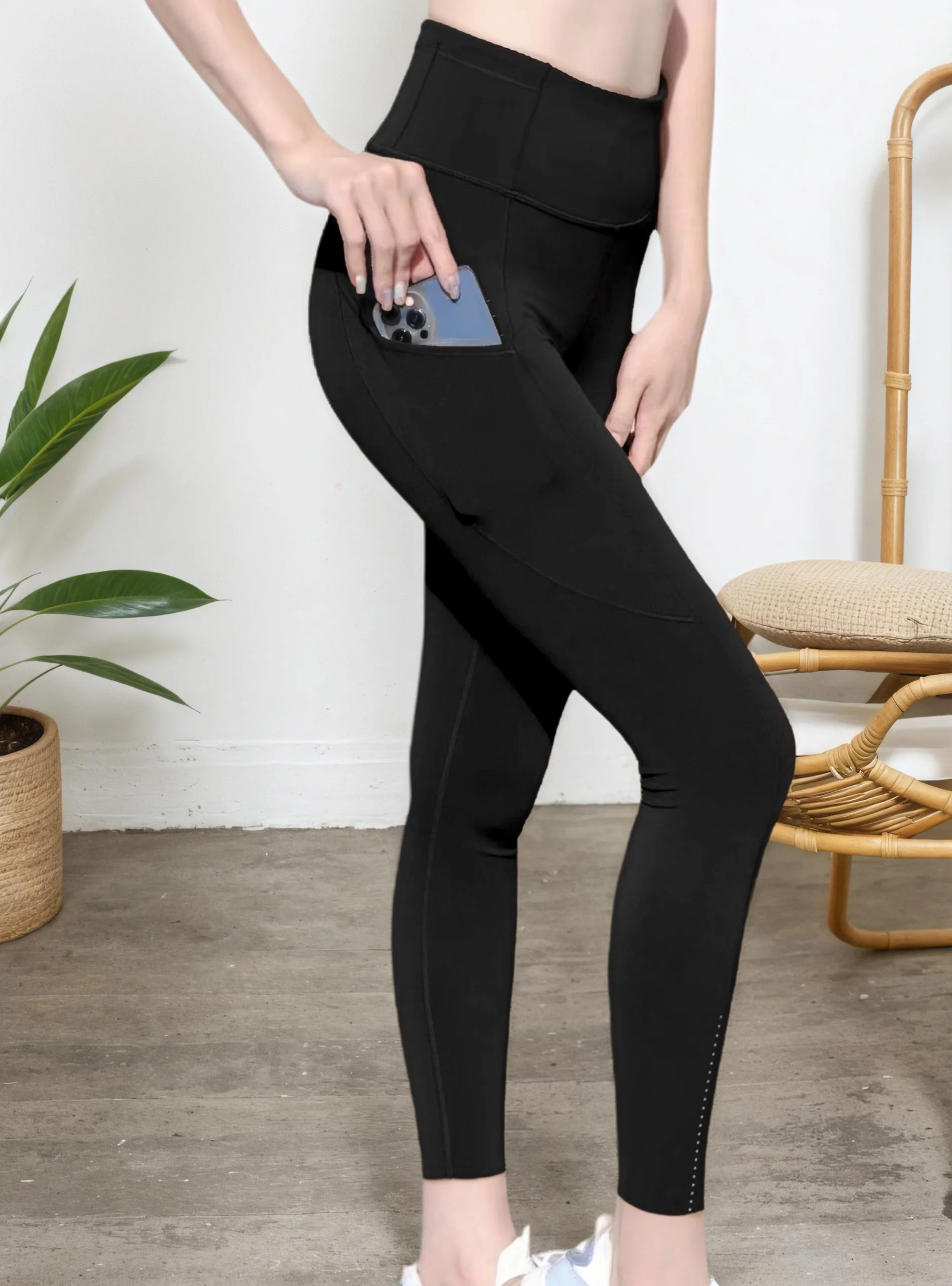 

New yoga clothes women's sports high waist waist tight grinding night running cycling outdoor yoga multi-pocket trousers