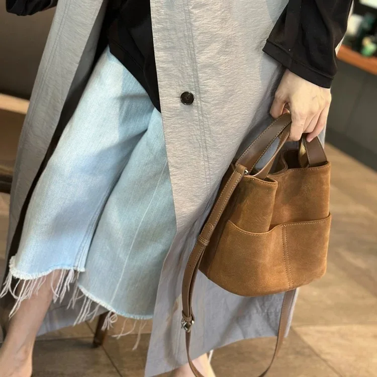 

Frosted Bucket Bag Women's 2025 New Retro Maillard Leather Handbag Single Shoulder Crossbody Bags