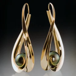 Hoop Earrings, Golden Color with Black Tahitian Pearls Medium Size.