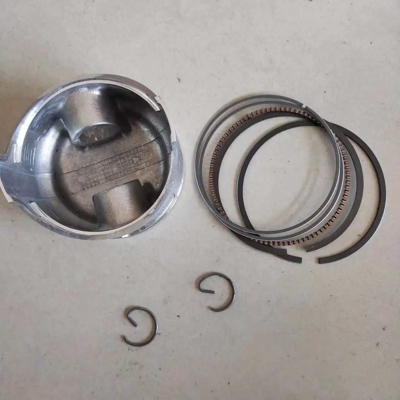 GM391 GT1300 PISTON AND RING MGE6700 ENGINE PARTS