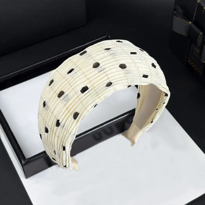 

Retro Personality Pleated Polka Dot Wide Edge Headband Daily Outdoor Elegant Hairbands Face Wash and Makeup Hair Hoop Accessory