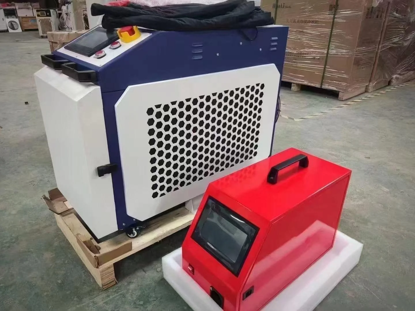 3 IN 1 Multifunction 1kw 1.5w 2kw Handheld Fiber Laser Welding Cutting Cleaning Machine Laser Welders