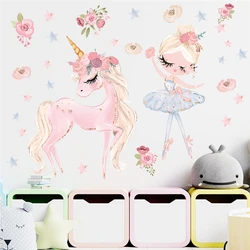 Cartone animato unicorno e ragazza danzante adesivi murali per bambini decorazione camera da letto fai da te animale murale arte decalcomanie per la casa poster in Pvc