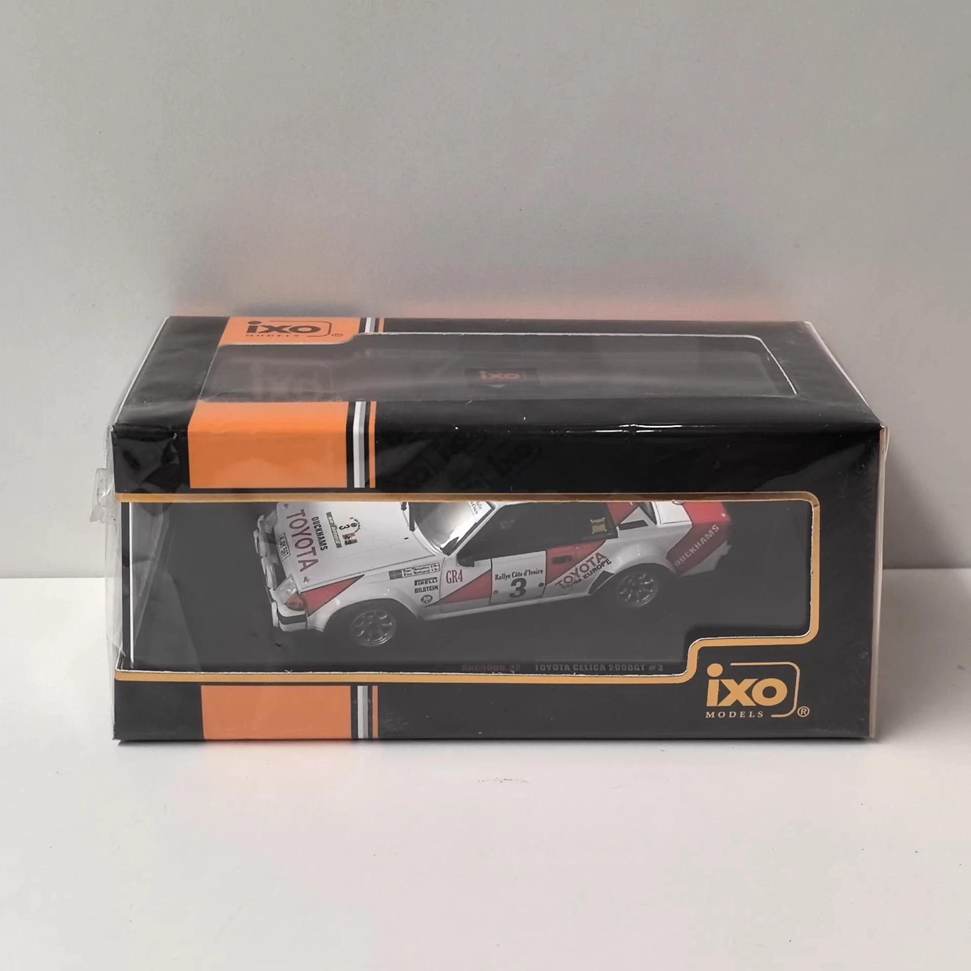 ixo-1-43-toyota-celica-2000gt-3-1982-toyota-model-alloy-1r