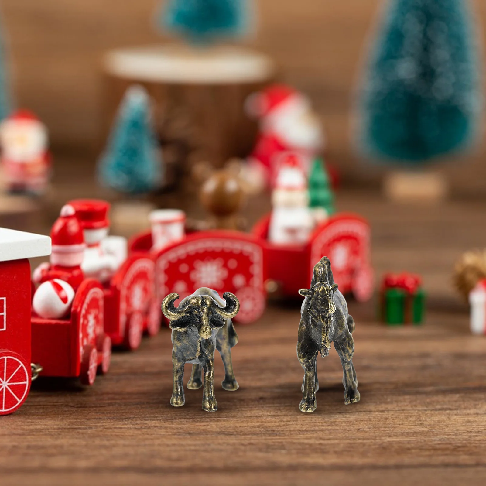 

2pcs Miniature Copper Sculptures Micro Animal Figurines For Desktop Bookshelf Decor Alloy Vintage Bull Statue Tiny Ornament Home