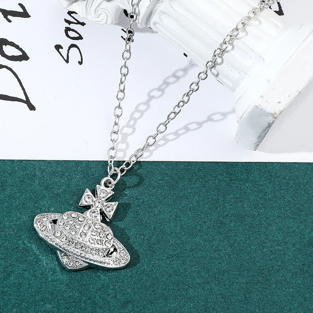 Zircon Inlay Trend Saturn Pendant Necklace Heart Star Ring Modeling Hip Hop Neck Chain for Men Women Personality Accessories