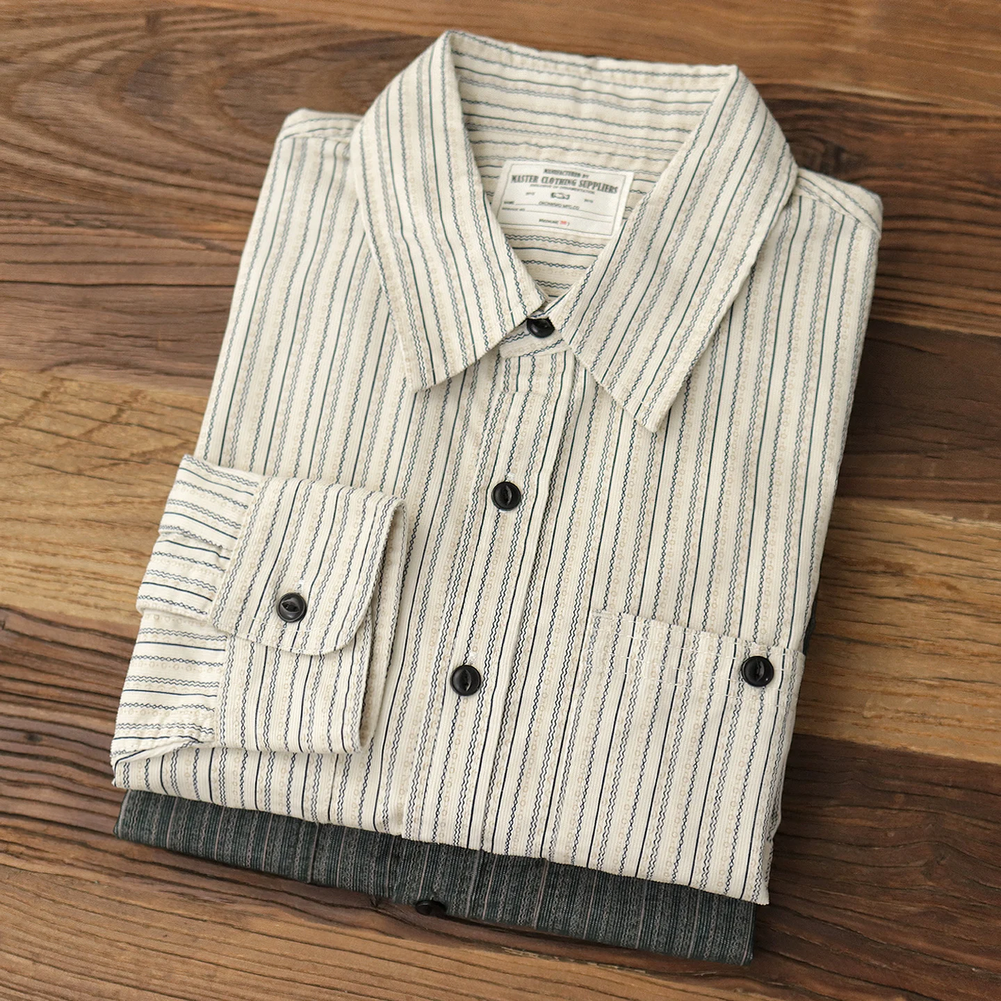 2025 Spring Autumn New American Retro Long Sleeve Lapel Corduroy Striped Cargo Shirt Men's Simple Double Pocket Casual Blouses