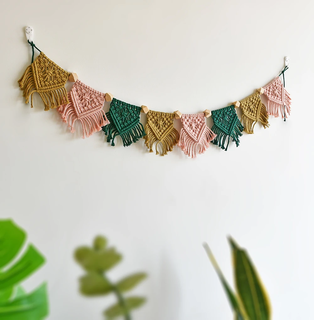 Bohemian macrame handmade garland for home decoration macrame taperstry for wall hanging decoration macrame garland