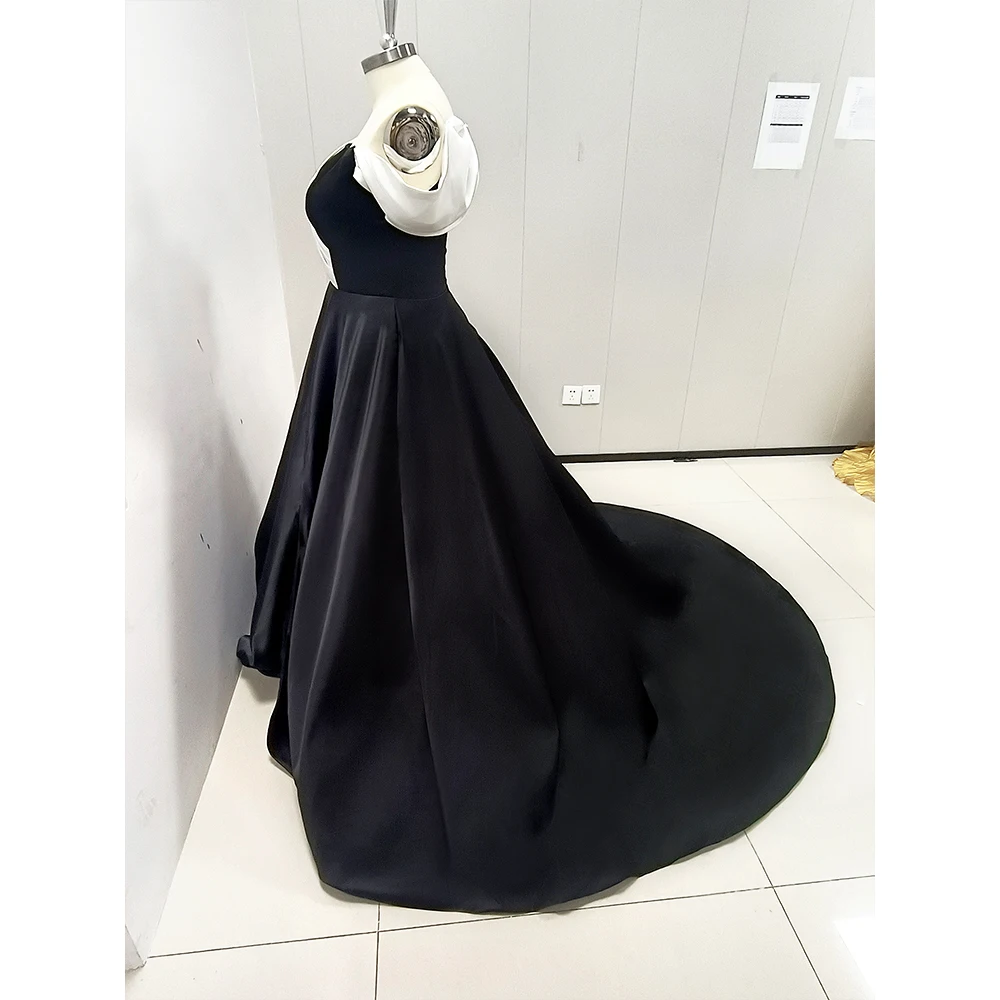 Luxury Black White Contrast Color Women Formal Evening Dress Floor Length Sexy Side Split Strapless Sleeveless Robes De Soirée