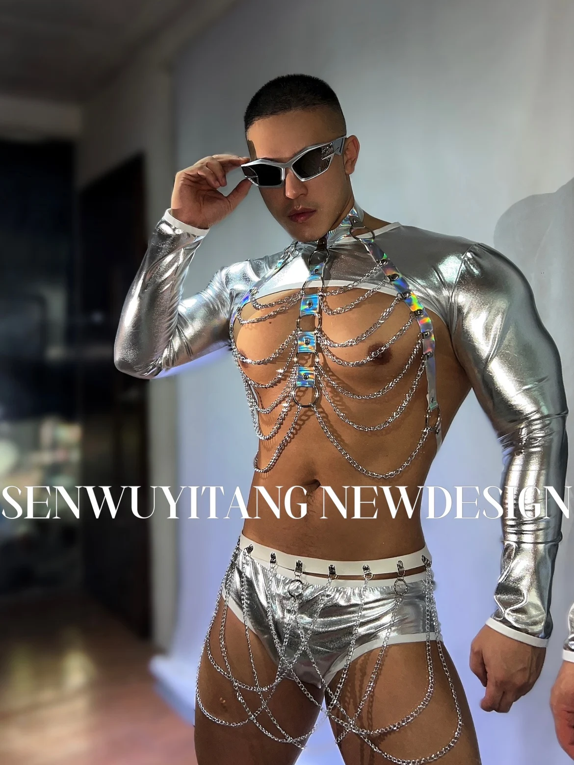 Bar DS New Performance Costume Men's Gogo Leading Dance Costume Tour Stage Costume Technology Style Illusionary Iron Chain Set