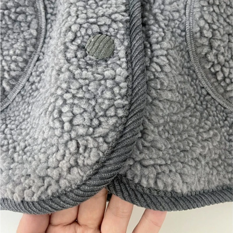 الأبيض مقنعين فو الفراء سترة دون أكمام الصلبة واحدة الصدر فروي سترة رقيق الدافئة سميكة فضفاضة أفخم معطف فو الضأن ملابس خارجية