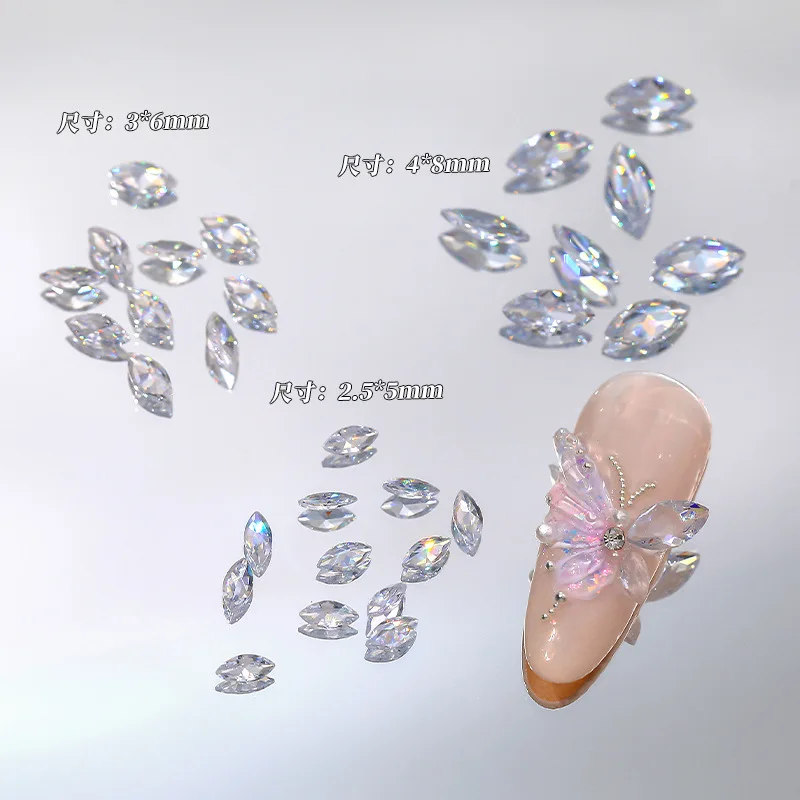 3D Mini Crystal Butterfly Nail Art Charms Części biżuterii Akcesoria Cyrkonowe paznokcie Mix Dekoracje Cyrkonie Materiały eksploatacyjne