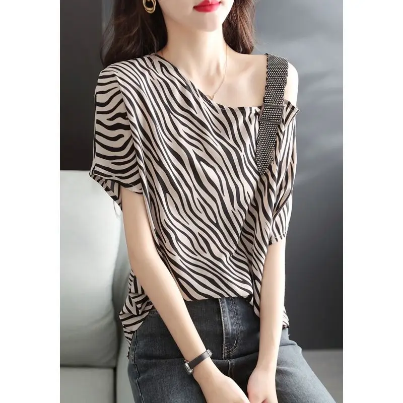 Fashion Skew Collar Printed Striped Slip Off Shoulder Blouses Women's Clothing 2024 Summer Loose Office Lady Tops Chic Shirts