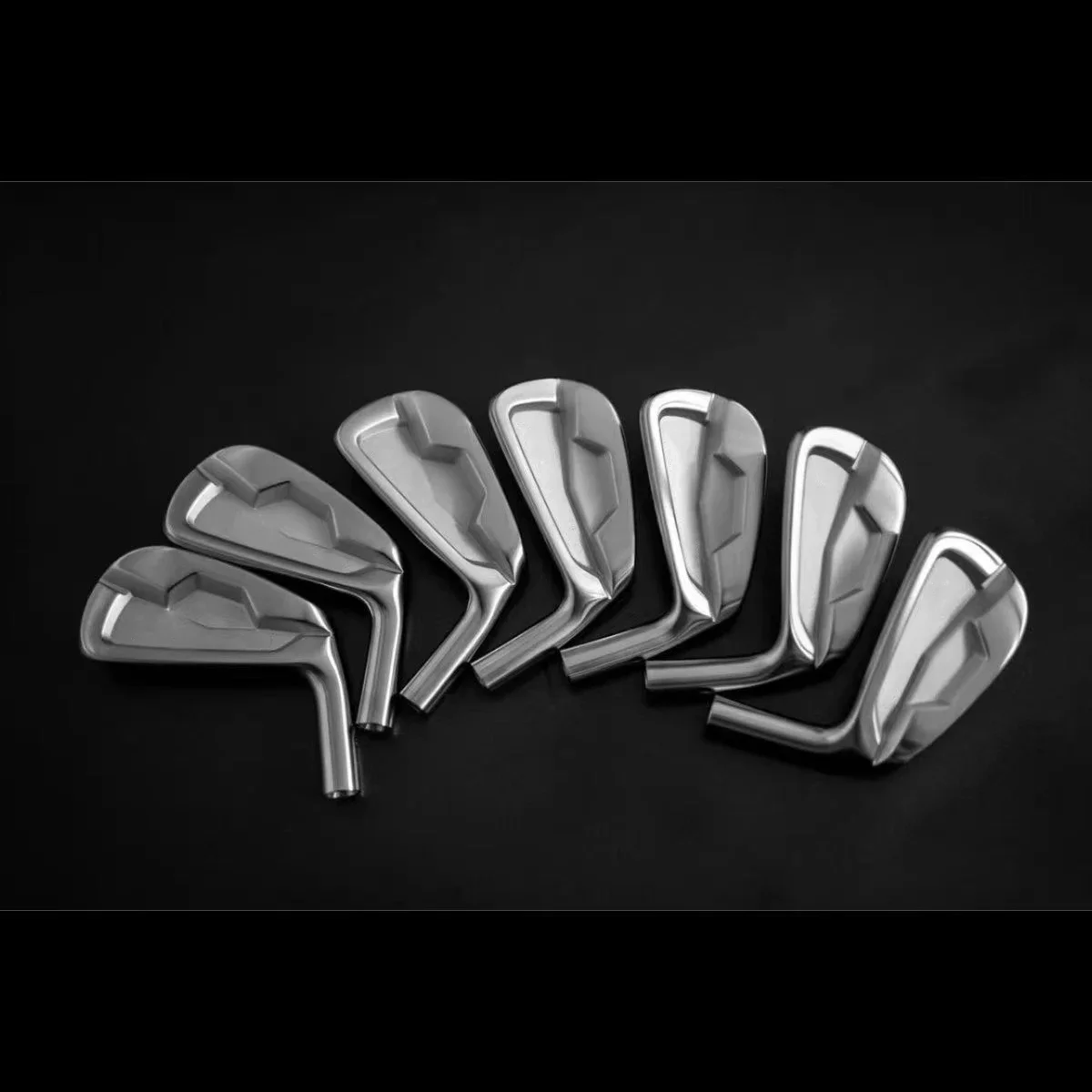 New Mens TC201 Iron Set 201 Soft Iron Golf Clubs Silver Heads With Graphite/Steel Shafts With Headcovers