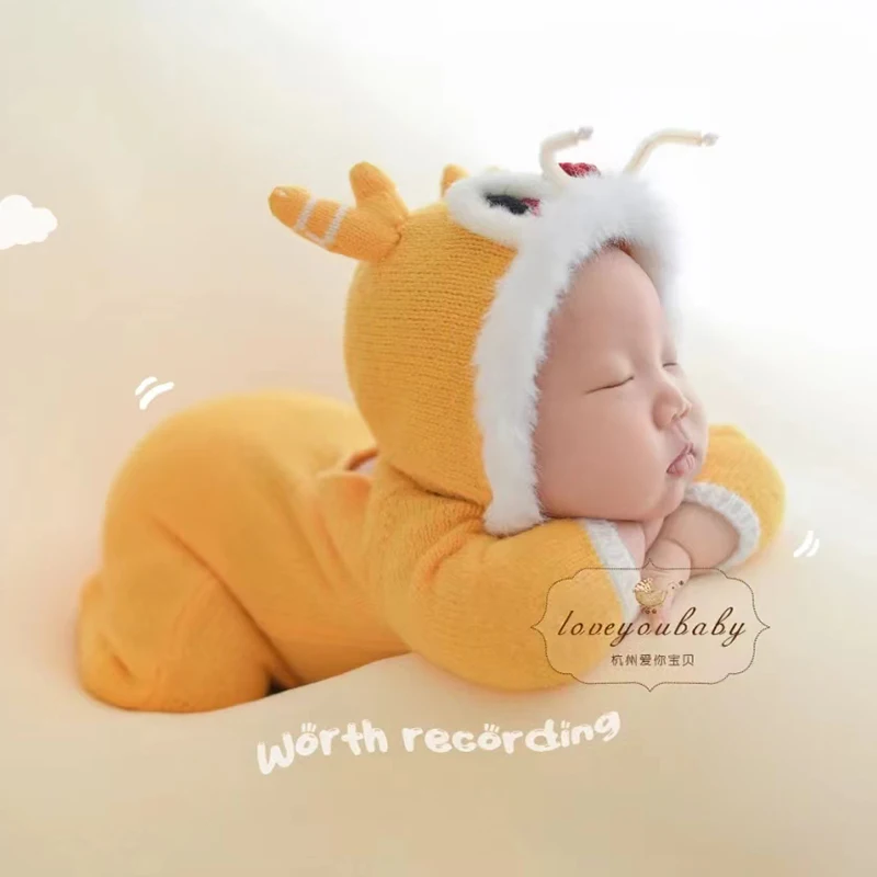 Yellow Dragon Theme Baby Photography Clothing Newborn Photo Knitted Jumpsuit + Hat Set Infant Photo Cute Animal Doll Fan Props