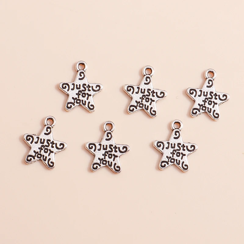 Leslie 50 Stück 13*11mm versilberte Buchstaben-Anhänger „Just For You“ mit Sternen für Halsketten, Armbänder, Ohrringe, DIY-Schmuckherstellung – Detail 5