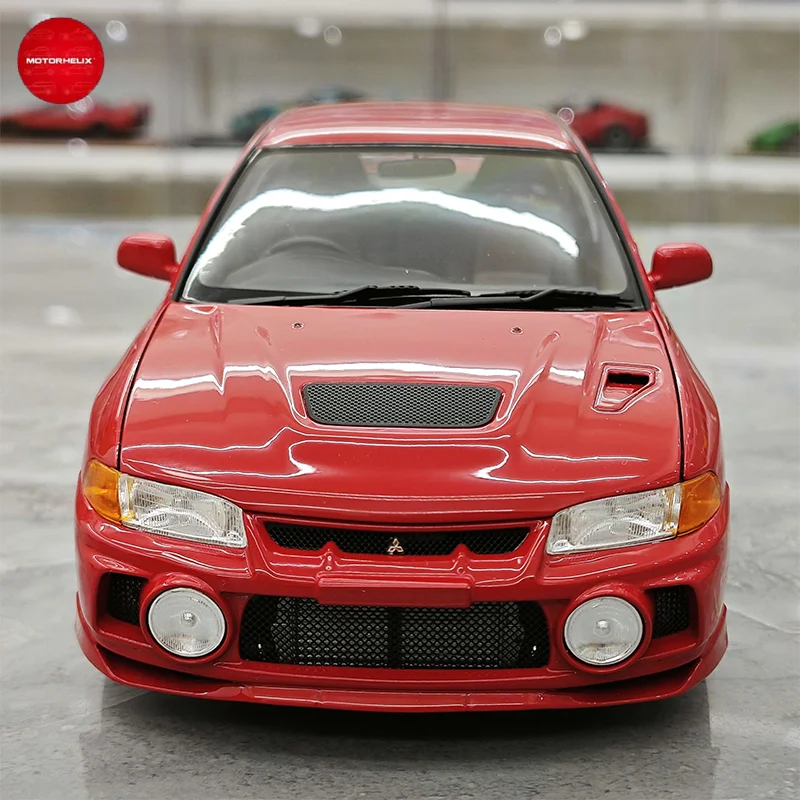 Neues Mh Mitsubishi Evo Iv im Maßstab 1:18, Simulationslegierung, Druckguss-Miniatur-Automodell, Sammlerstück, individuelles Spielzeug, Geschenk