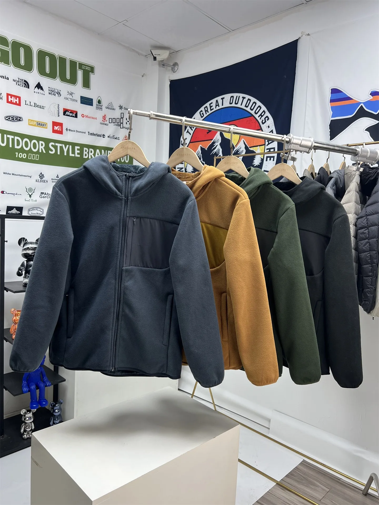 

Теплая ветрозащитная куртка Thiened Fce Outdoor с капюшоном для мужчин и женщин, самонагревающаяся, на молнии, из полиэфирного волокна