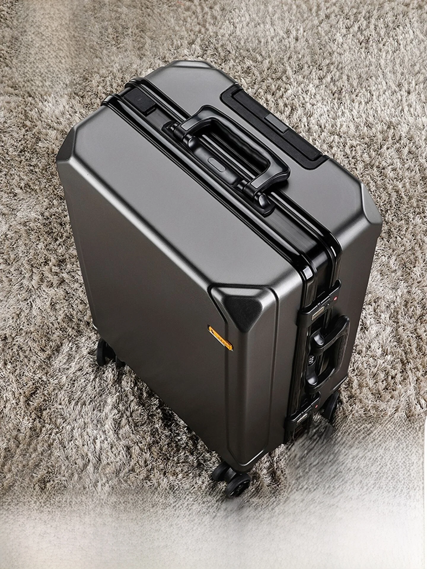 large-capacity-aluminum-frame-suitcase-travel-bag-with-password-lock-men's-carry-on-luggage-casual-style-for-students-and-travel