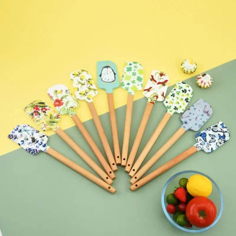 

Flower Bird Striped Silicone Spatula Creative Pattern Cream Cake Scraper Kitchen Cake Pastry Decoration Tools Baking Accessories