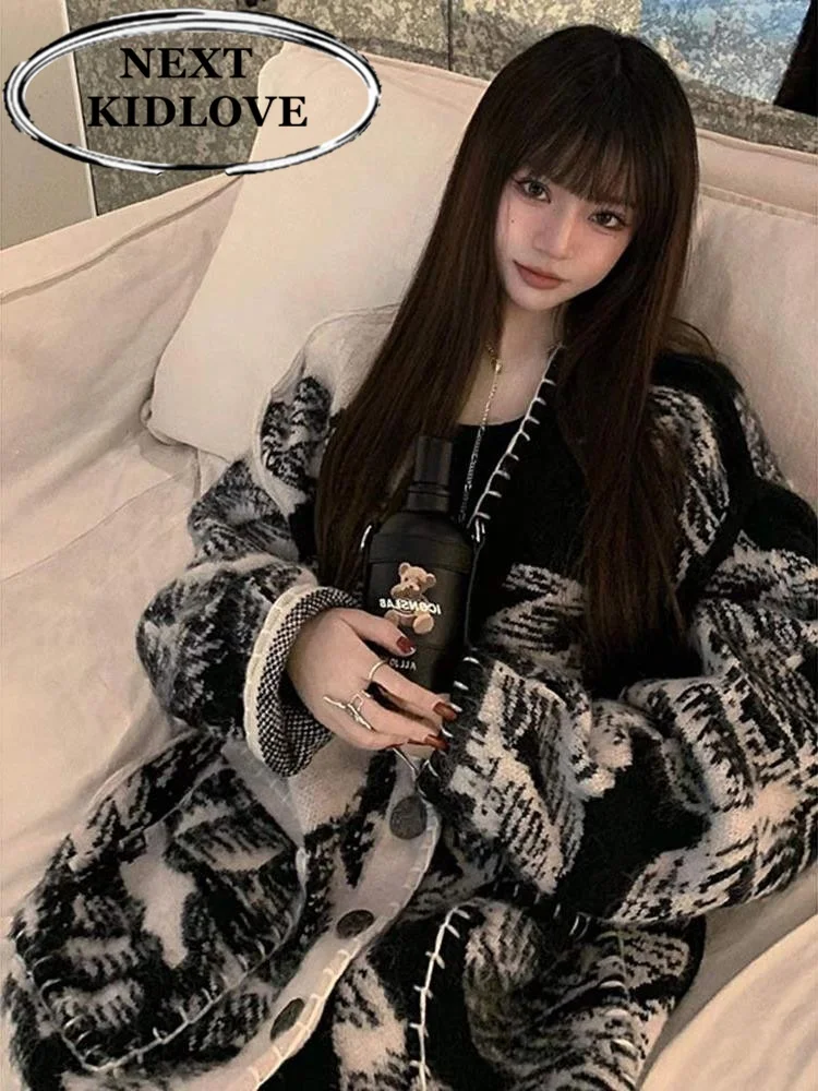 

Spring Autumn 2024 New Loose Design Knitted Cardigan Women's Faion Sle Long Sve Casual Wear for Date And Par