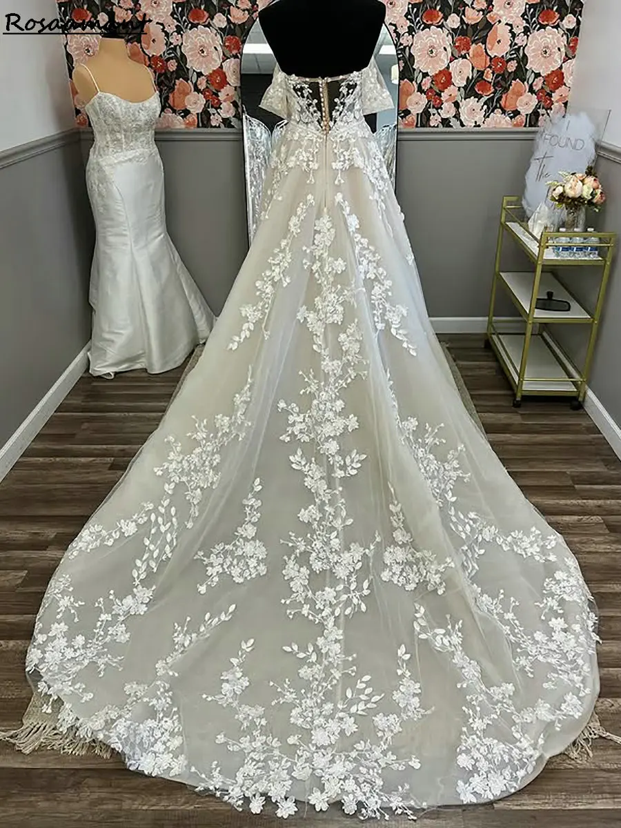 Light Champagne Illusion Sleeveless A-Line Wedding Dresses Off The Shoulder Appliques Lace Country Bridal Gowns