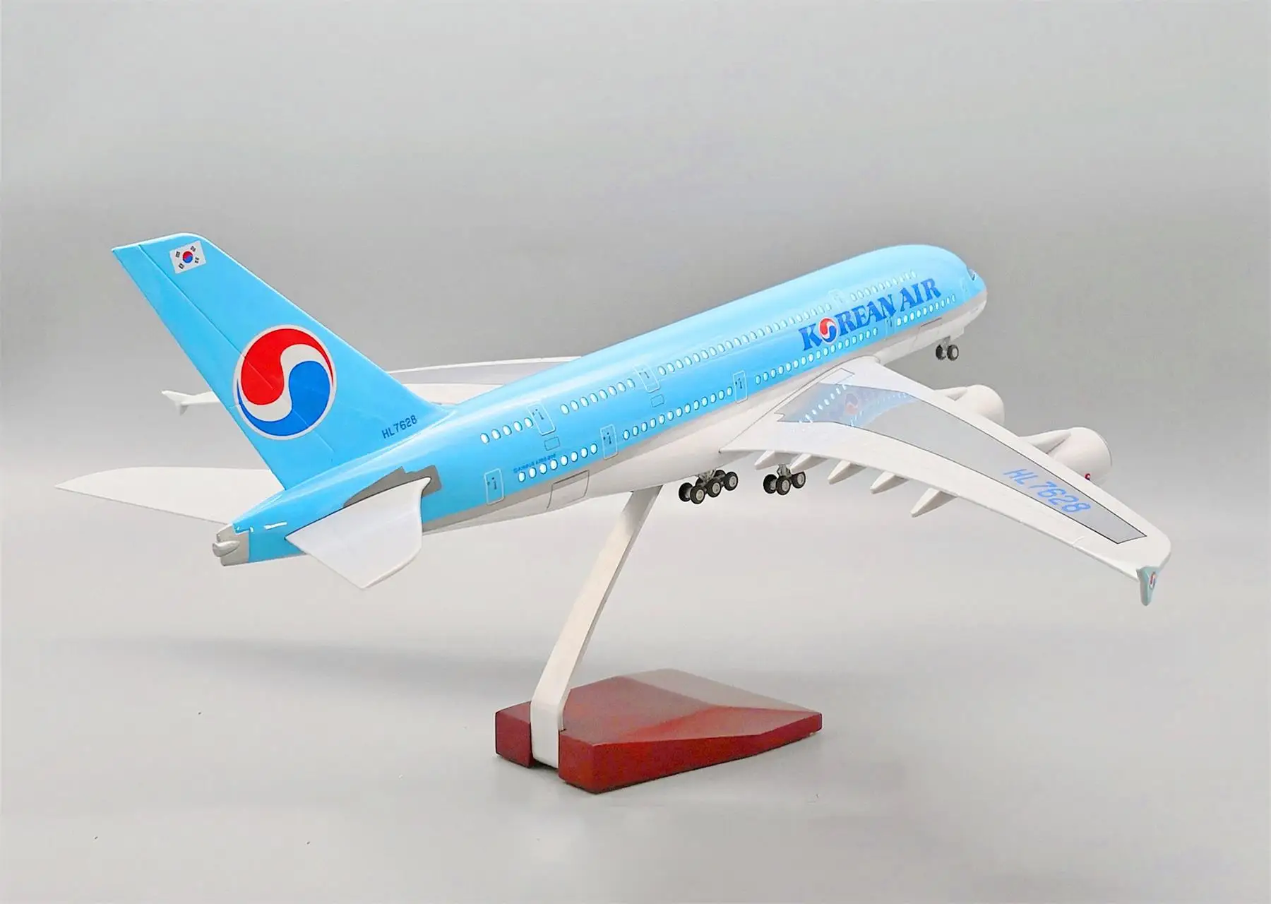 47CM 1:160 Model Aircraft Airbus A380 Air Korean LED Light Die-casting Machine Collected As A Gift By Aviation Enthusiasts