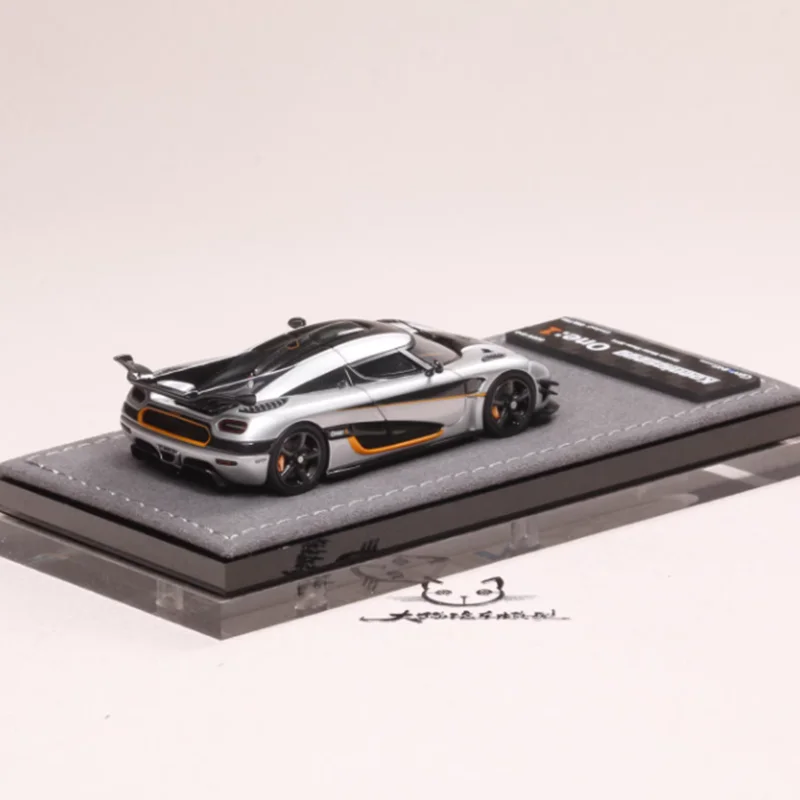 GRN – modèle de voiture en résine One1, échelle 1:64, Collection statique, jouets de vacances décorés, cadeau Souvenir