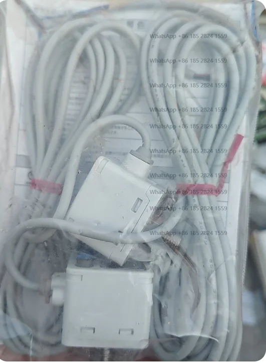 

Digital Pressure Switch ZSE40A-01-R-M Brand New, In Stock