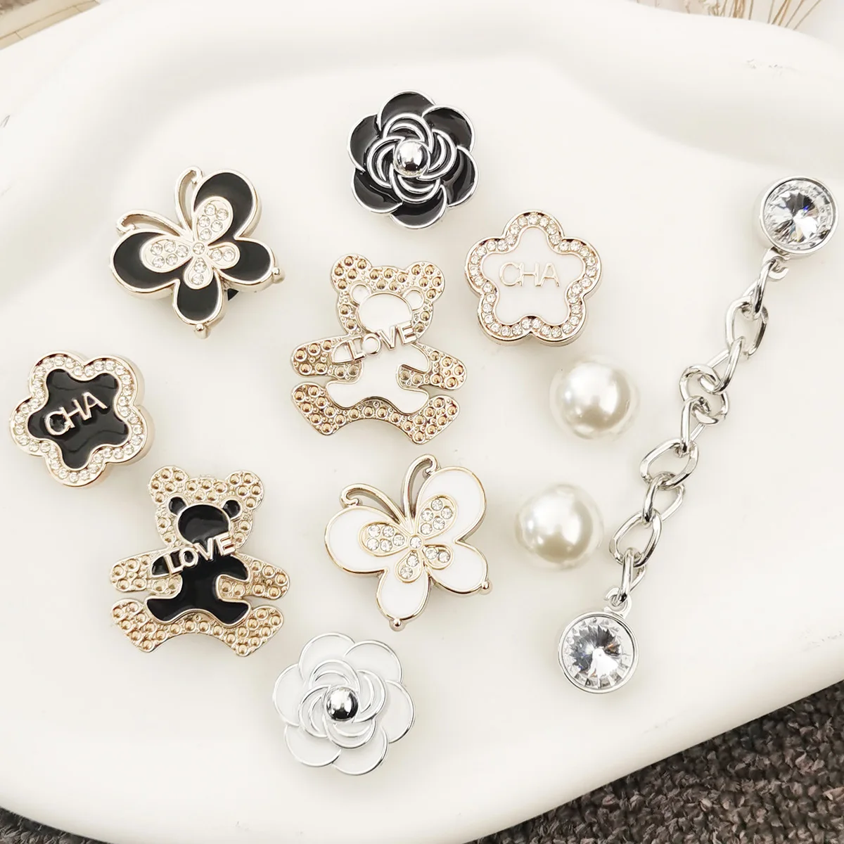 11PCS Lovely Bear Shoe Charms DIY Chains Accessories Bling F