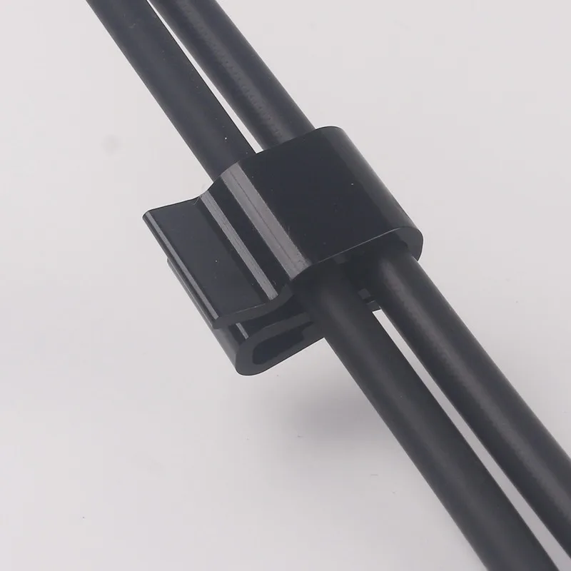 Solar PV Cable Clip, Solar Cable Fastener, Solar Panel Plastic Clip for Parallel/Perpendicular Wires, Cross Cable Clamp 2.5-6mm