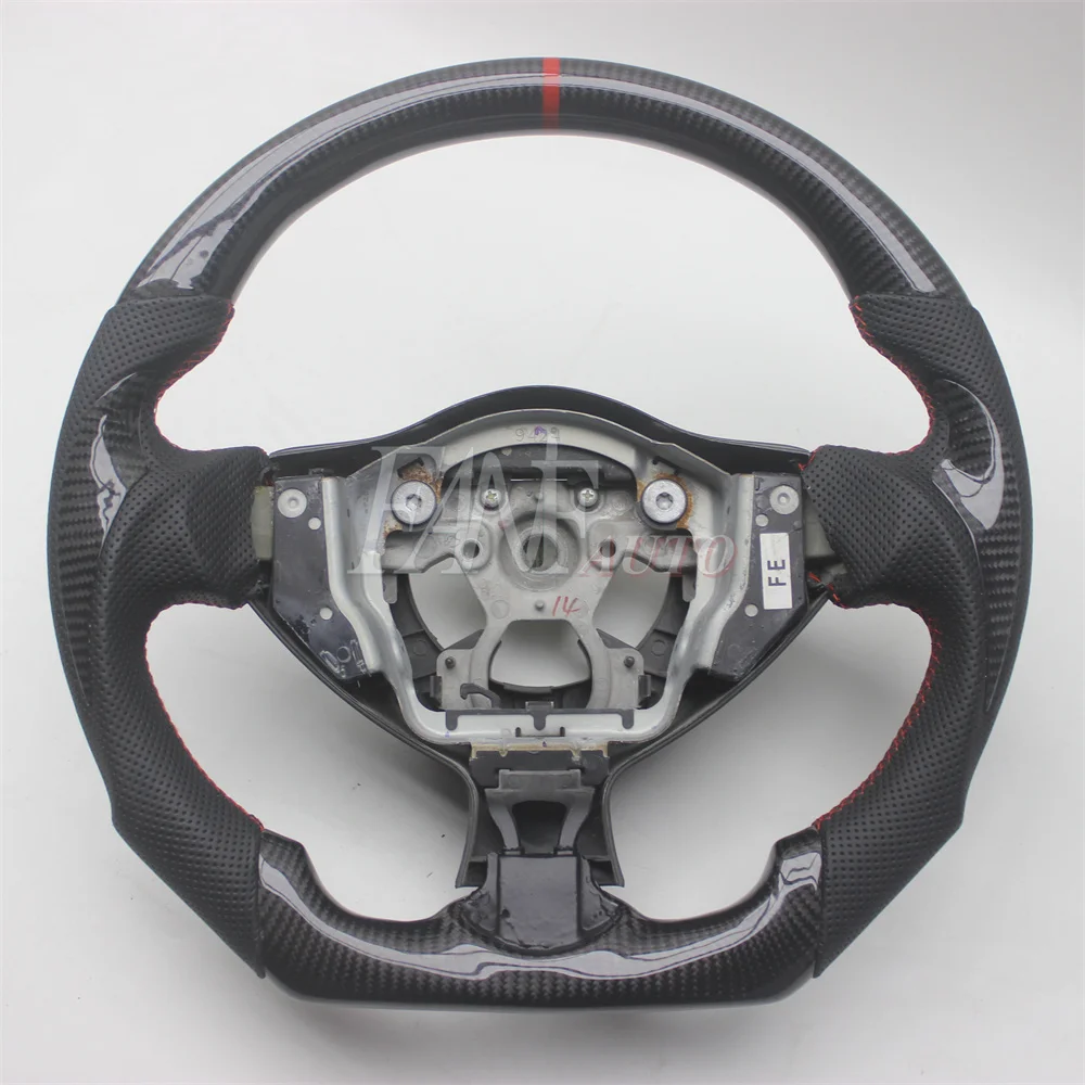 Replacement Real Carbon Fiber Steering Wheel with Leather for Nissan Sentra Sylphy Juke