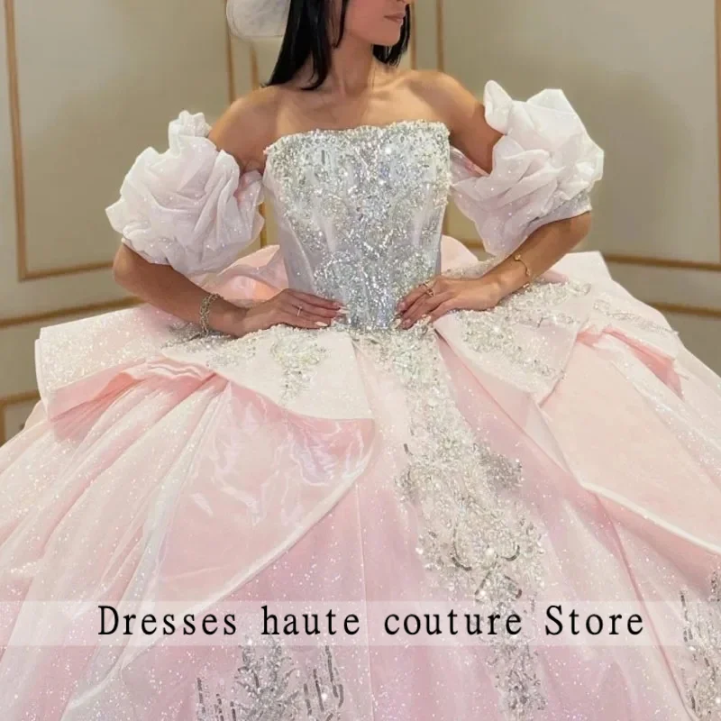 Customized Light Pink Shiny Quinceanera Dresses Off The Shoulder Applique Lace Beads Bow Tull Ball Gown Vestidos De 15 Anos