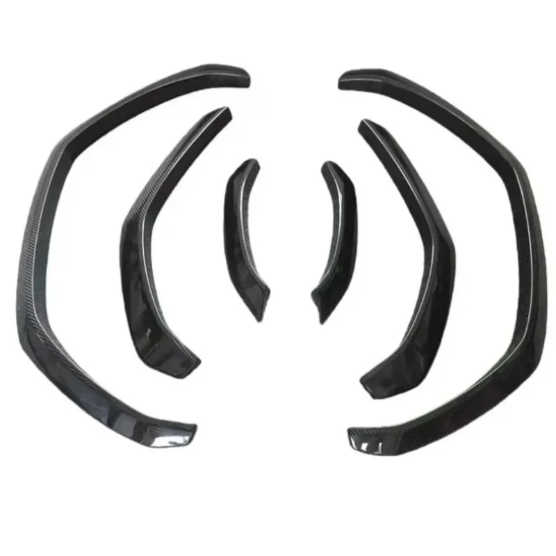 

M Style Carbon Fiber Fenders Decorate the Car Wheel Eyebrow