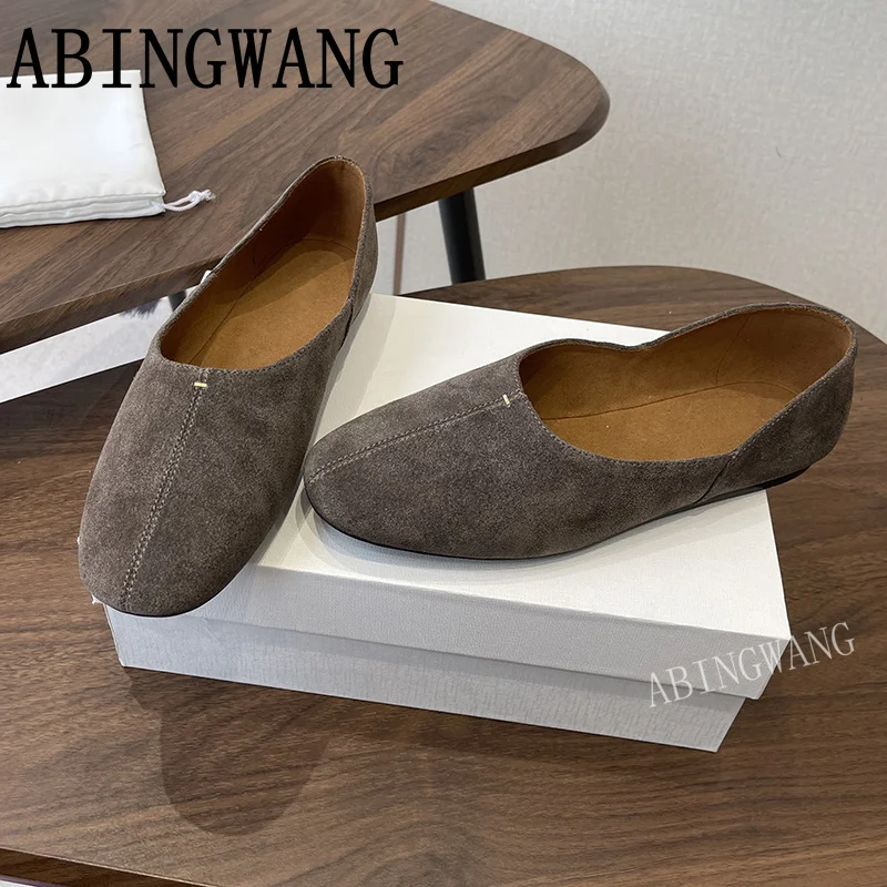 2026 Runway Suede Leather Women Flat Shoes Ladies Loafers Slip-On Casual Summer Walker Walking Shoes For Women