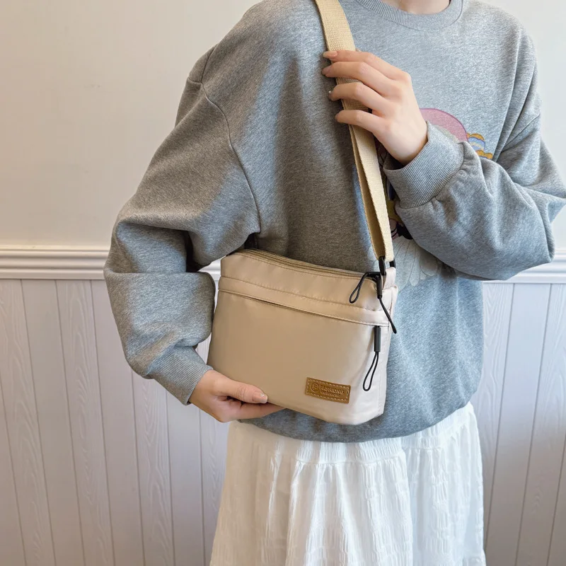 

Модная женская сумка на одно плечо большой вместимости, повседневная универсальная квадратная сумка, сумки через плечо в корейском стиле