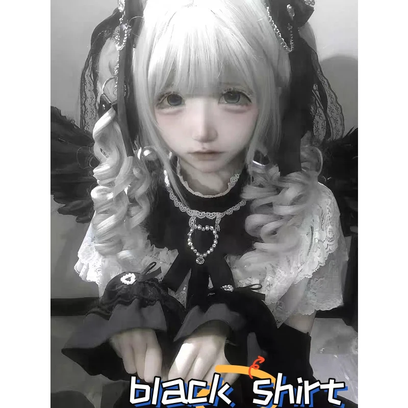 Short black shirt 2
