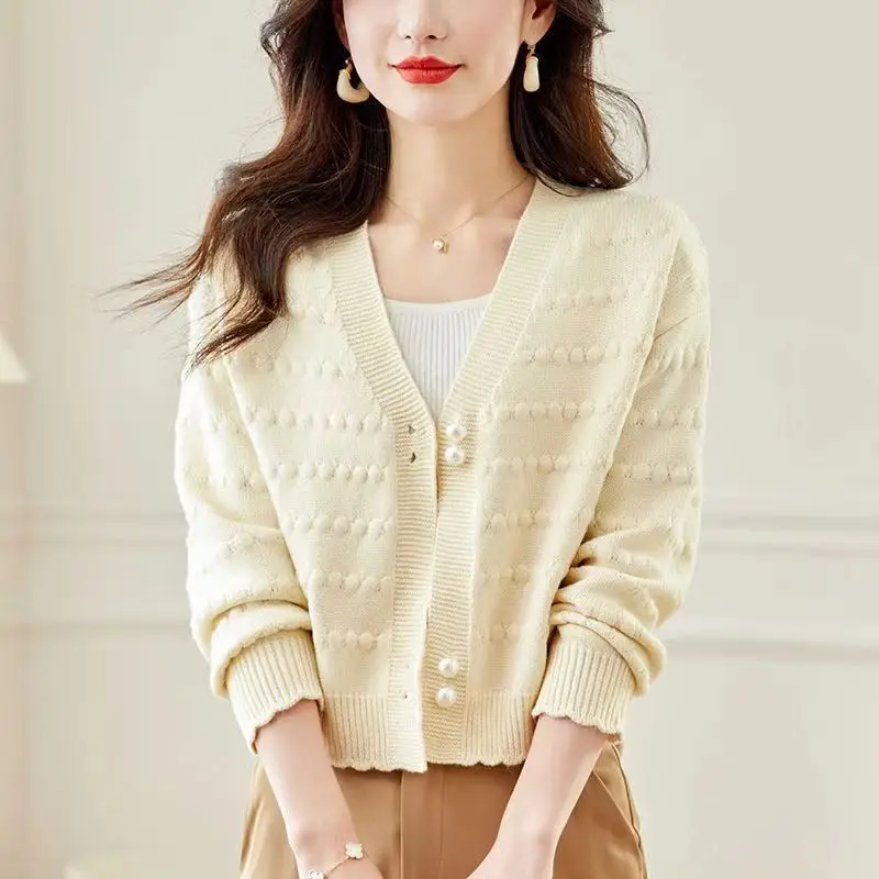 

V-neck Top for Outerwear New Autumn High Waisted Versatile Sweater Jacket Women's Knitted Sweater Cardigan