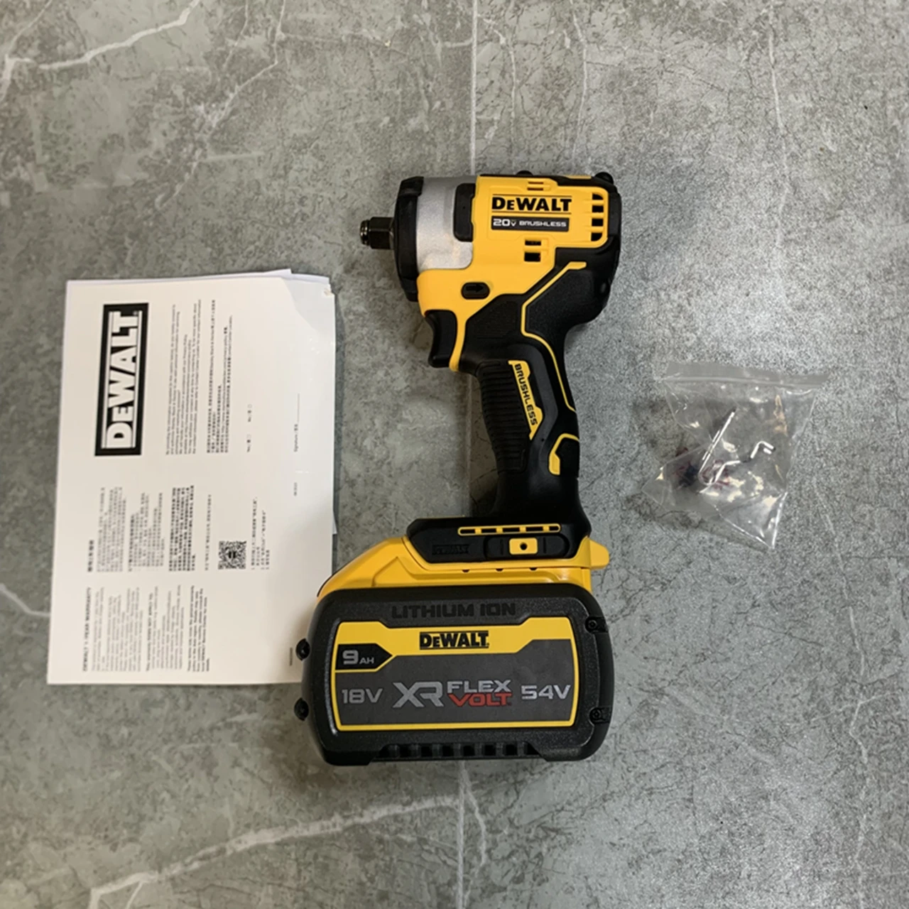 

DEWALT DCF911N 20V MAX Impact Wrench 1/2" With Hog Ring Anvil Tool Only High Torque DCF911 Cordless Electric Wrench Power Tools