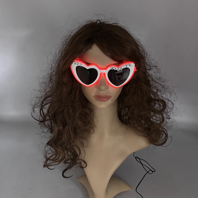 Hot Sale Glowing Glasses Night Club Performers Wedding Neon Supplies Just Married Heart Shaped Glasses Girl Women Light Up Props