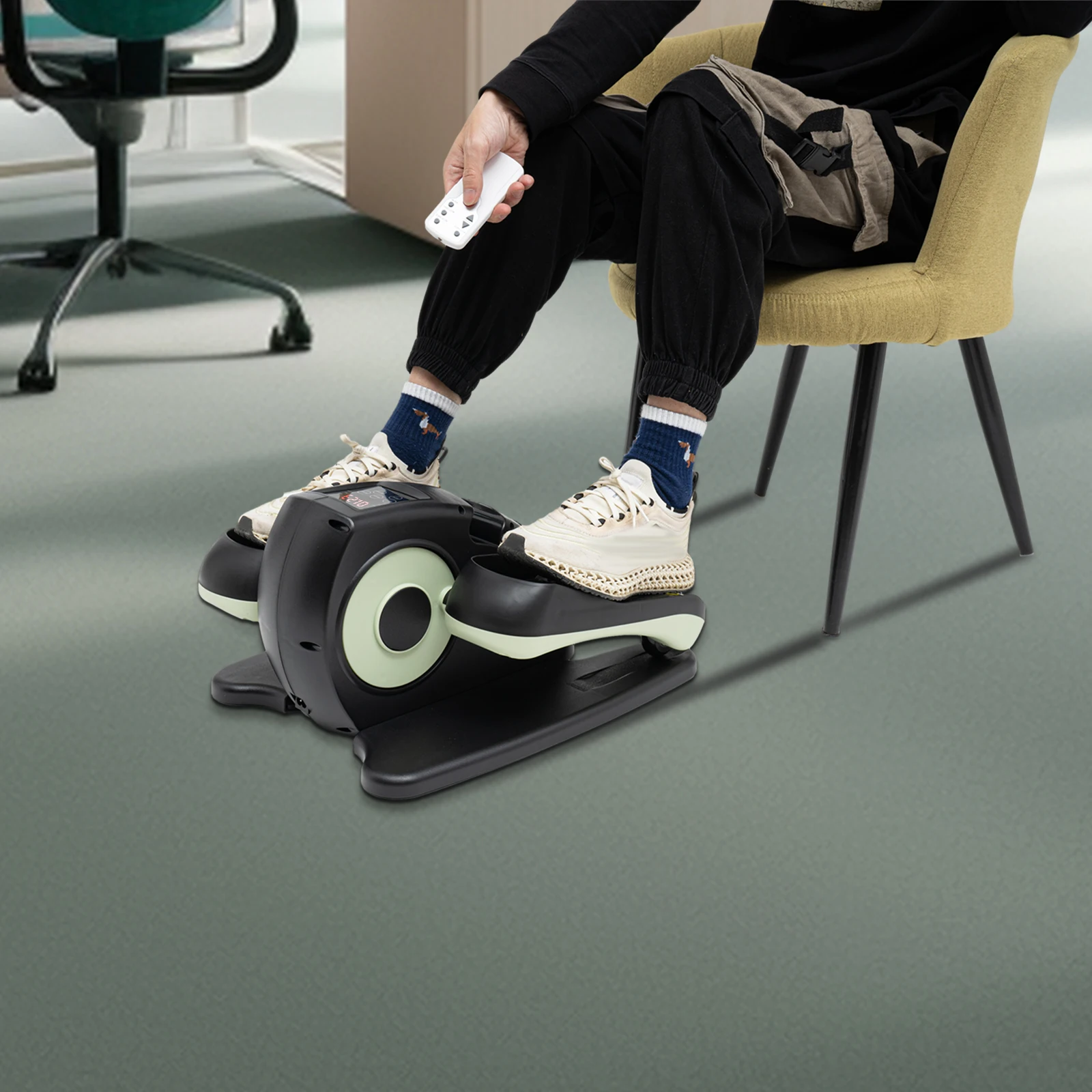 Green 60W Electric Foot Rehabilitation Training Machine Under Desk Elliptical Machine for Seniors For Homes Gyms Hospitals