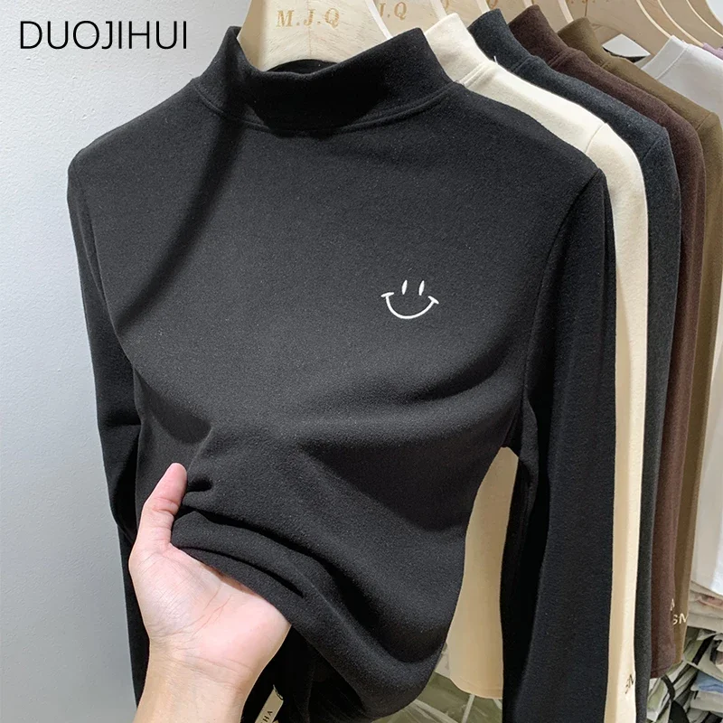 DUOJIHUI pullover wanita, pakaian kasual sederhana warna polos dasar pullover perempuan 4 warna aprikot klasik hangat lembut musim gugur