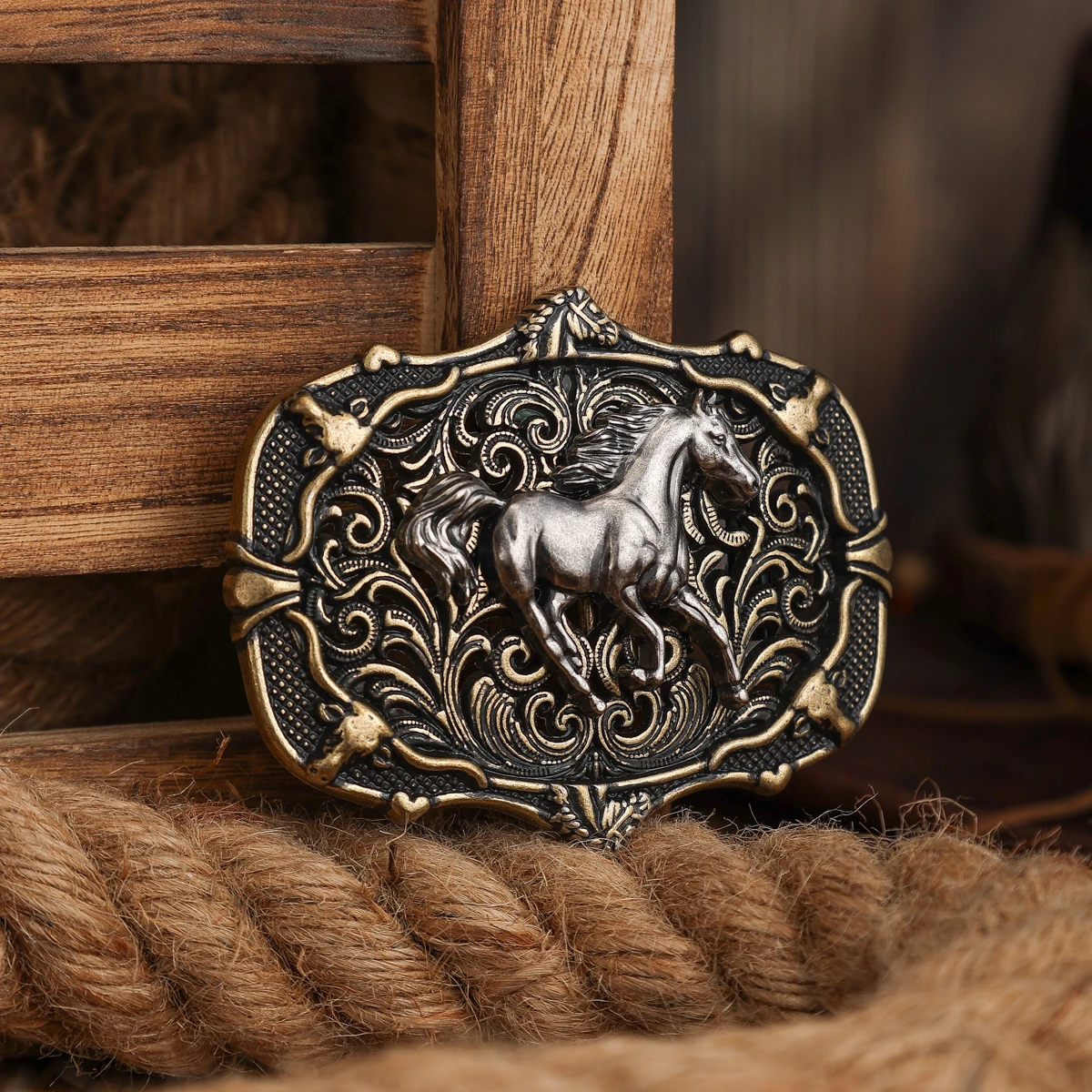 مشبك حزام على شكل رعاة البقر الغربي مع مشبك معدني وإبزيم حزام تخفيف الحصان نجاح كامل