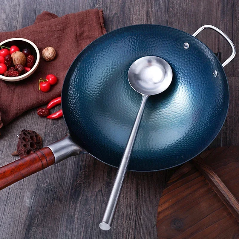 Traditional Chinese wok, Cast Iron Cookware Carbon Steel Round Bottom Wok,Beech Wood Anti-scald Handle, for Kitchen Gas Stove