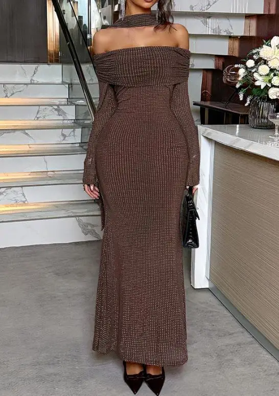 

2025 Autumn and Winter Elegant Style Strapless Long Sleeved Hip Hugging Dress, Women's Dress