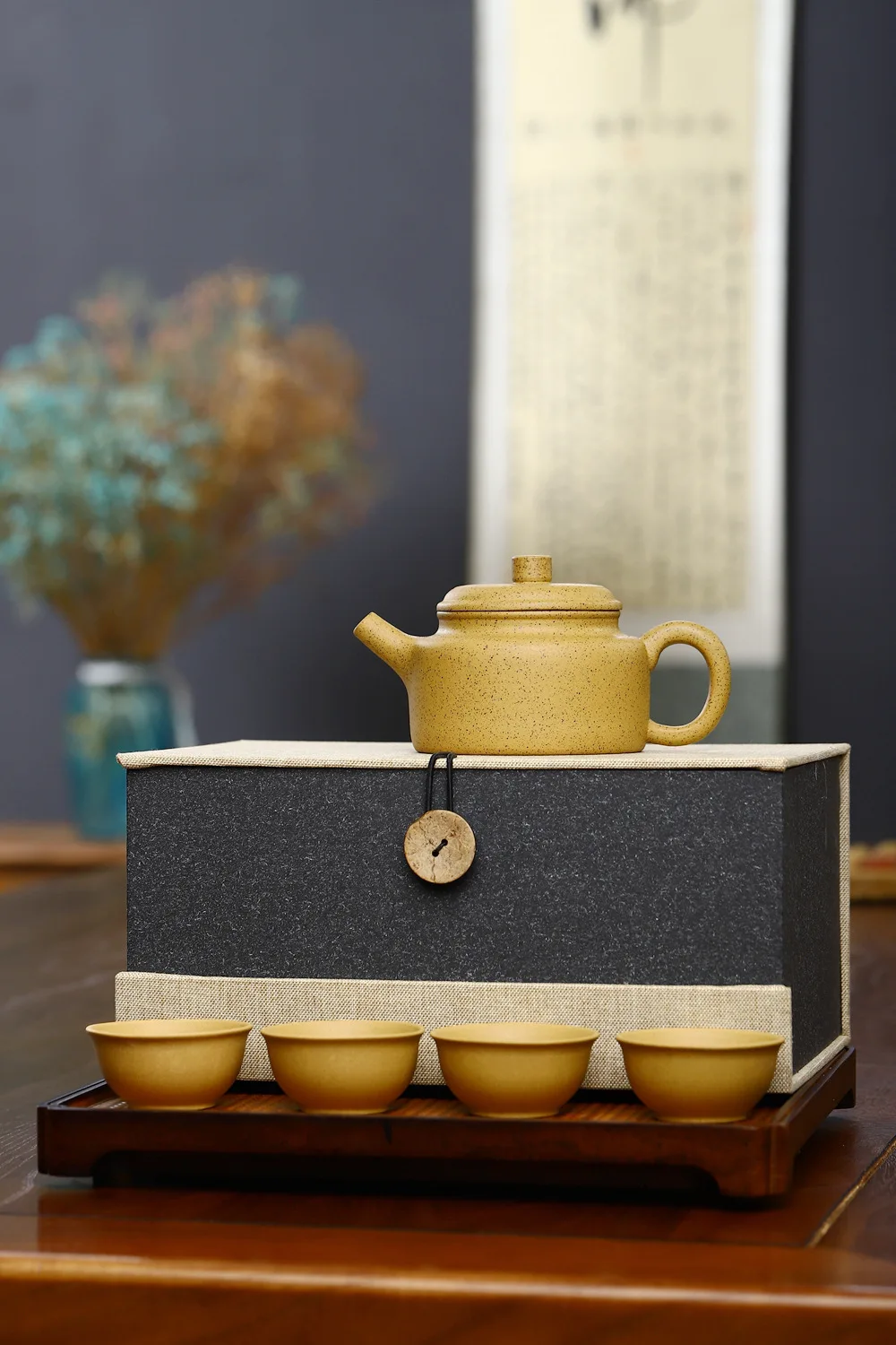 160ml Classic Sesame Duan Clay Zisha Dezhong Teapot, Traditional Chinese Single Teapot for Household Kung Fu Tea Brewing