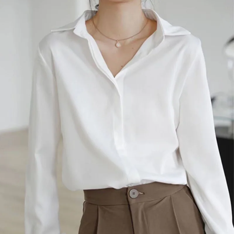 

2023 New Spring and Autumn Fashion Skilled Commuting Simple Lapel Casual Loose Solid Color Versatile Oversize Women's Shirt