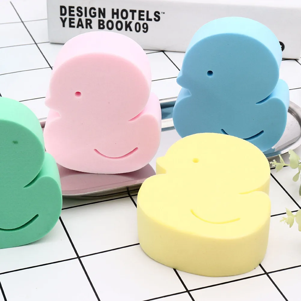 

Набор из 4 детских губок для ванны: мультяшные губки для душа, милые формы, мягкие, отшелушивающие, для младенцев